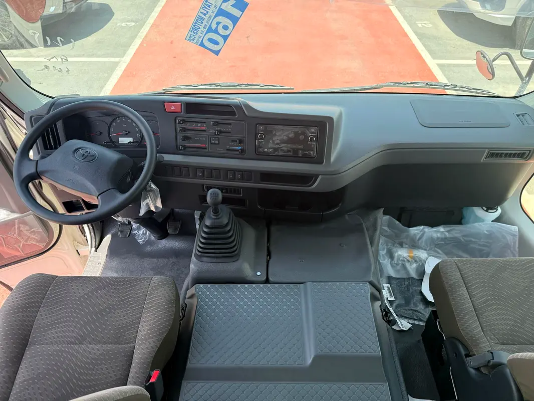 Toyota Coaster, 2025 — фото 9 из 10