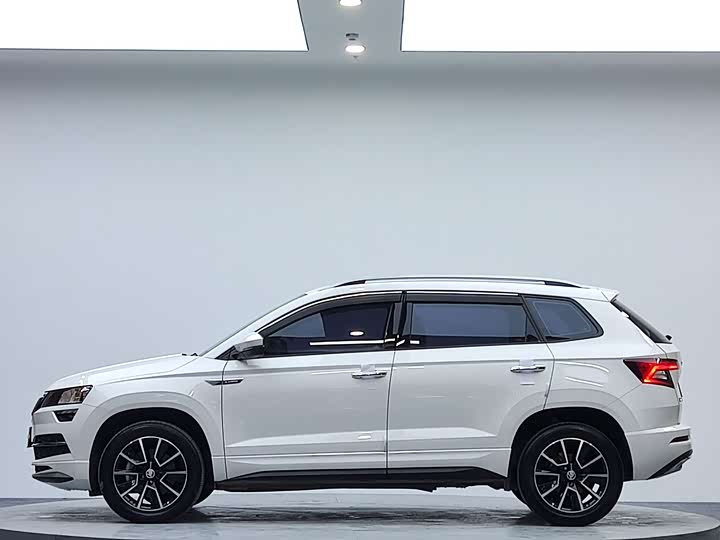 Skoda Karoq, 2021 — фото 4 из 9