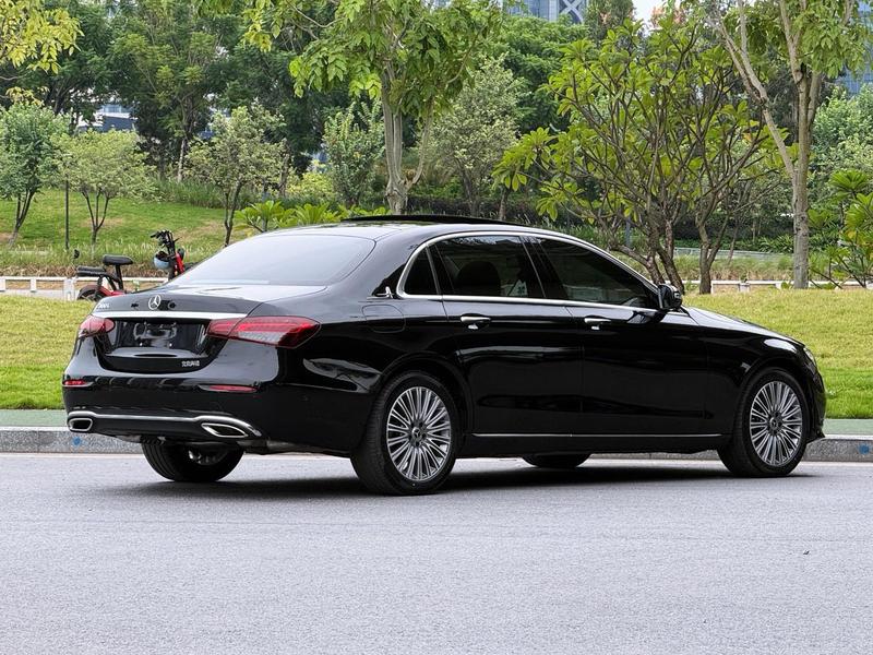 Mercedes-Benz E-Class, 2022 — фото 7 из 12