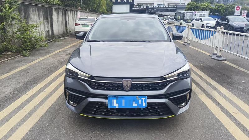 Roewe i5, 2022 — фото 2 из 11