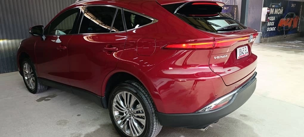 Toyota Venza, 2022 — фото 4 из 7