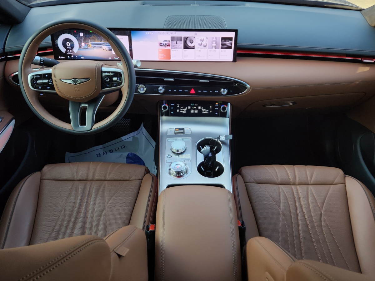 Genesis GV70, 2024 — фото 6 из 12