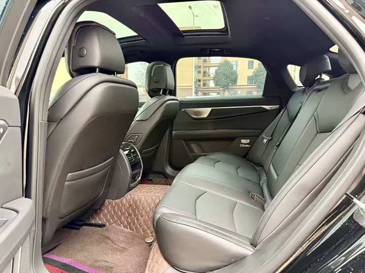 Cadillac CT6, 2023 — фото 5 из 9