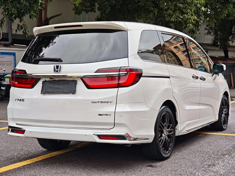 Honda Odyssey, 2023 — фото 7 из 12