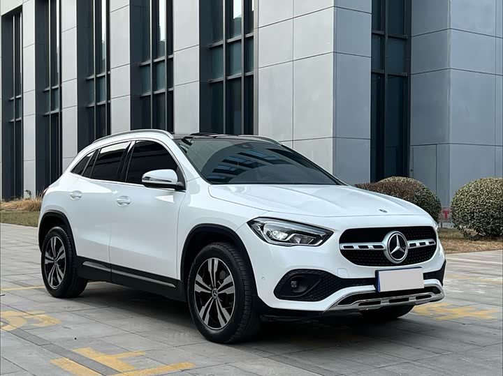 Mercedes-Benz GLA-Class, 2022 — фото 3 из 9