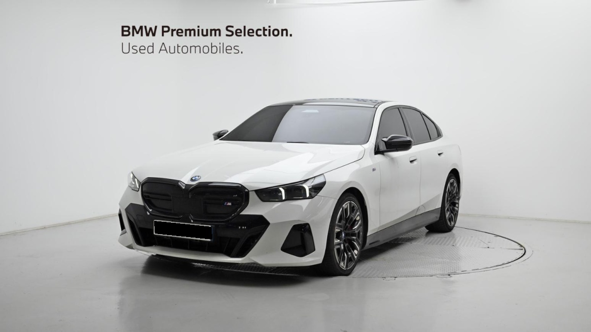 BMW i5, 2023 — купить в Саранске под ключ