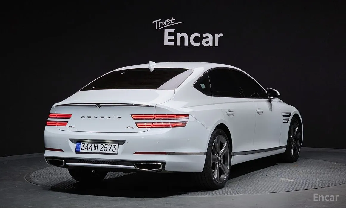 Genesis G80, 2022 — фото 2 из 12
