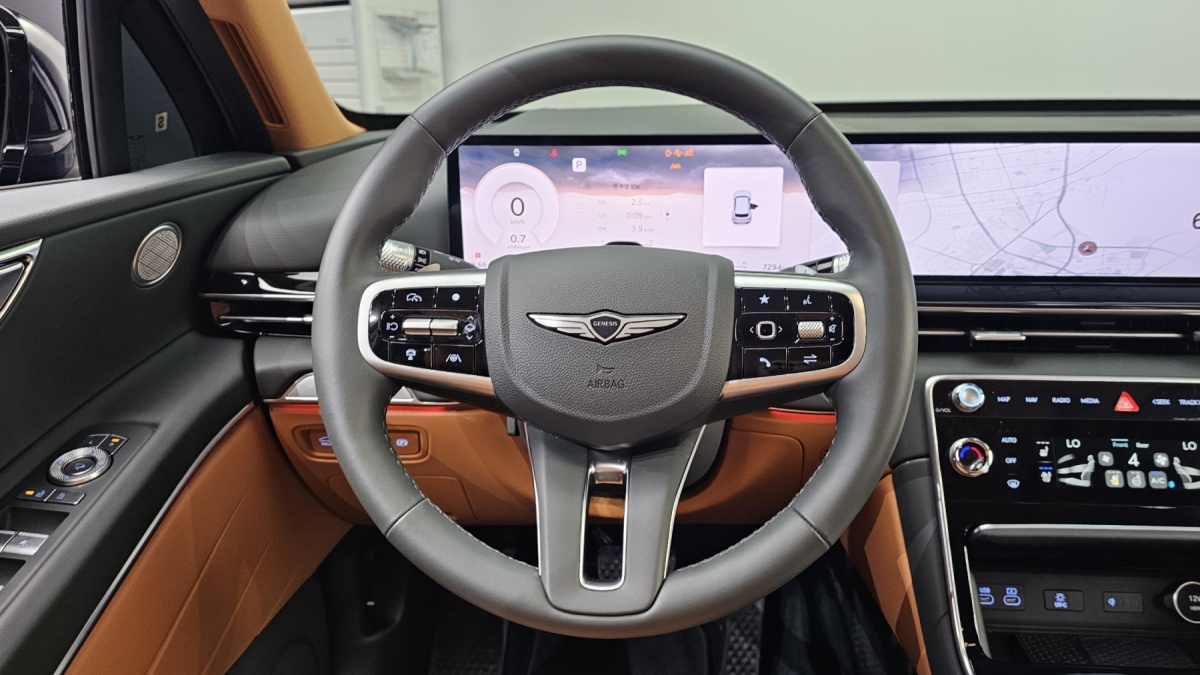 Genesis GV80, 2025 — фото 12 из 12