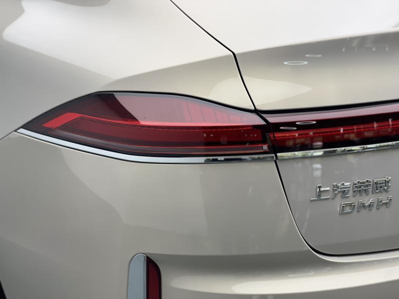 Roewe M7 DMH, 2025 — фото 10 из 12