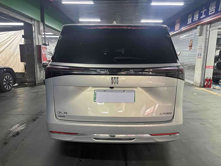 Buick GL8 Hybrid, 2025 — фото 8 из 9