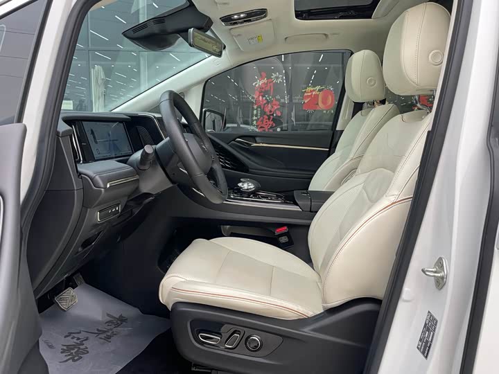 GAC Trumpchi E9, 2023 — фото 4 из 9