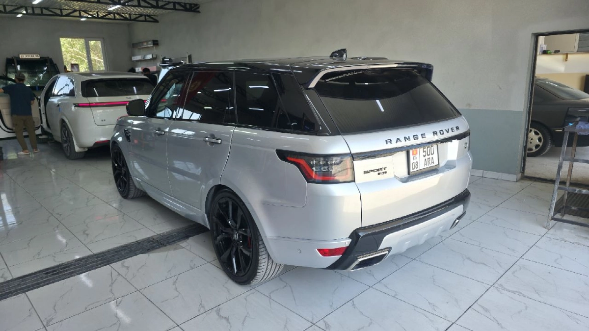 Land Rover Range Rover Sport, 2021 — фото 4 из 12