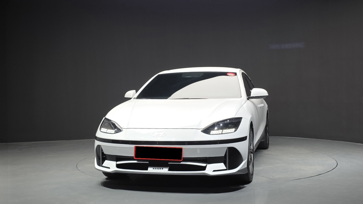 Hyundai Ioniq 6, 2024 — фото 3 из 12