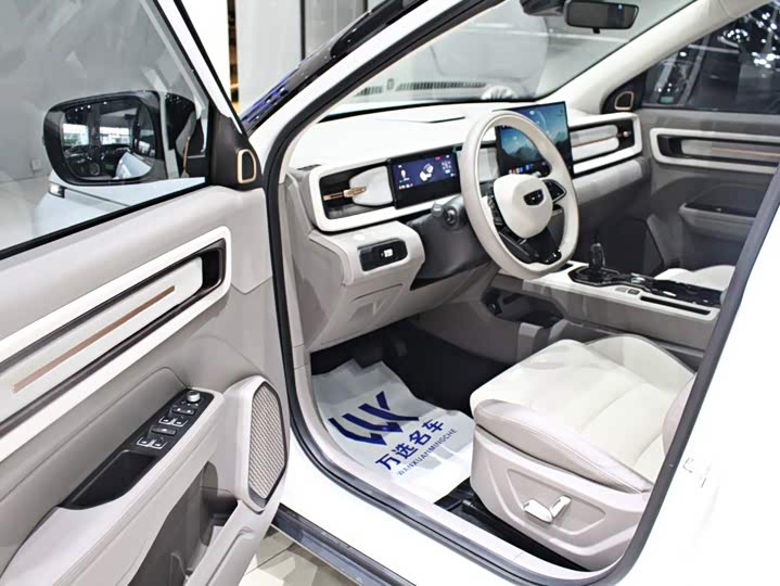 Geely Icon, 2025 — фото 4 из 9