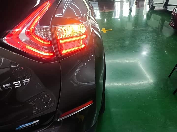 Nissan Murano, 2023 — фото 8 из 9
