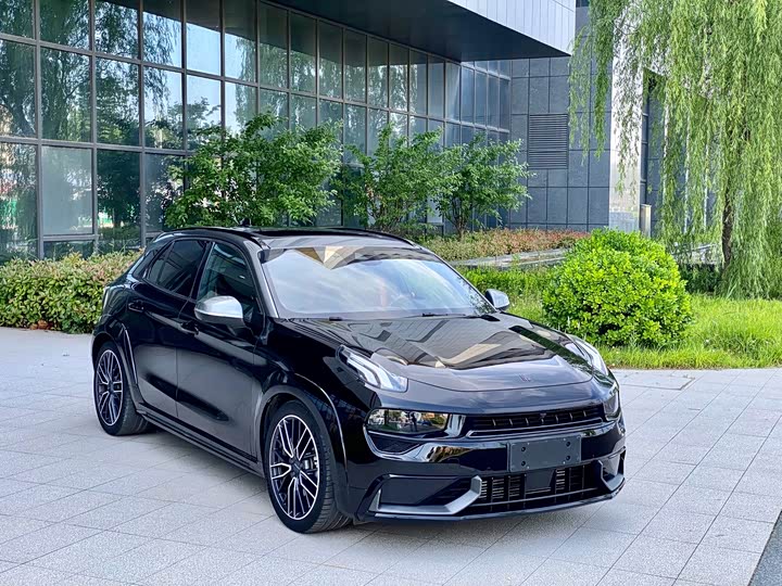 Lynk & Co 02 Hatchback, 2021 — фото 3 из 9