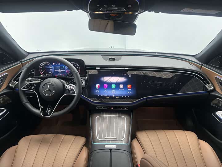 Mercedes-Benz E-Class, 2025 — фото 9 из 9