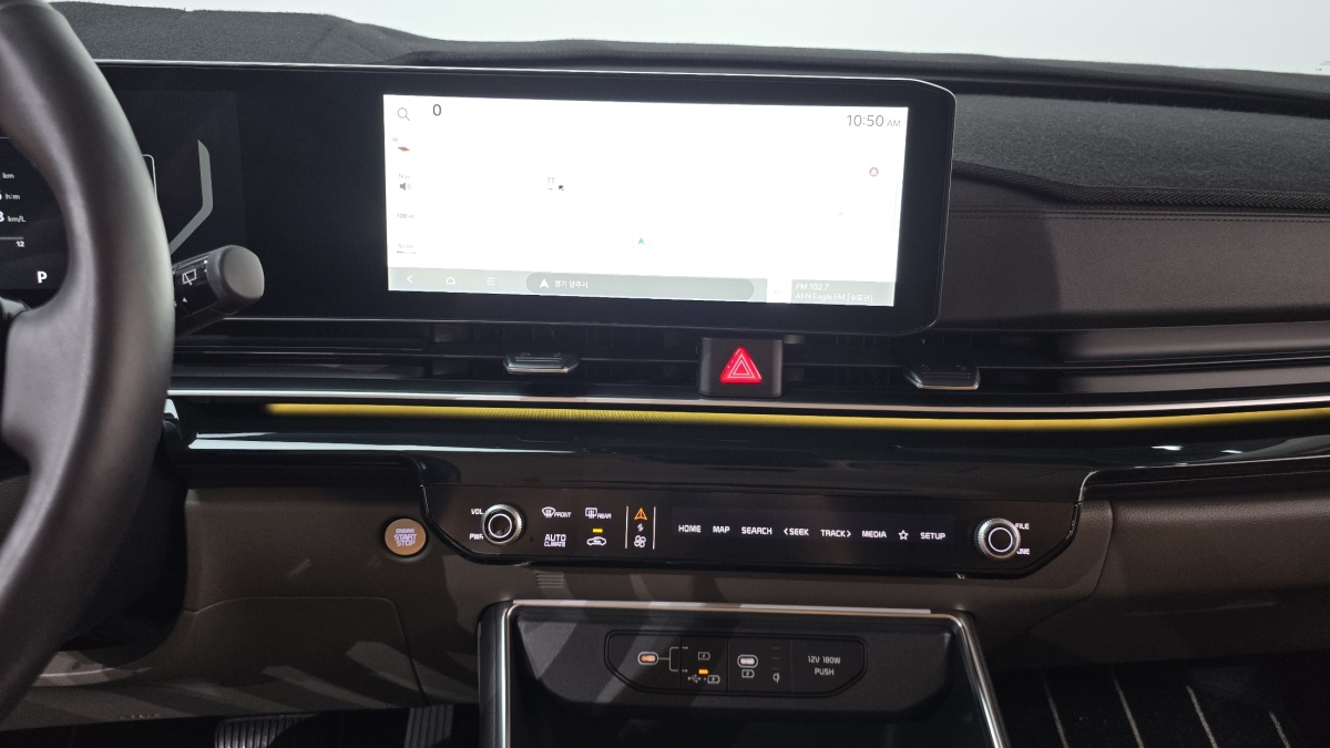 Kia Carnival, 2024 — фото 12 из 12