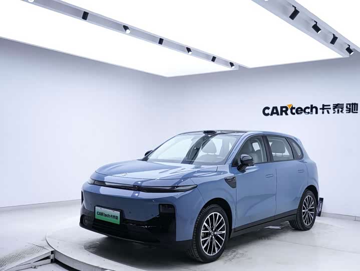 Leapmotor B10, 2025 — фото 8 из 9