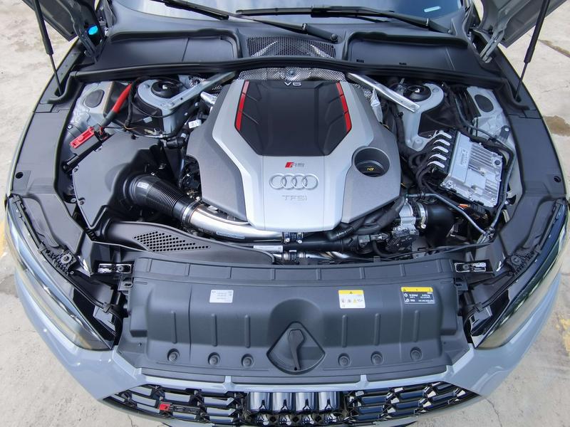 Audi RS 5, 2025 — фото 8 из 12