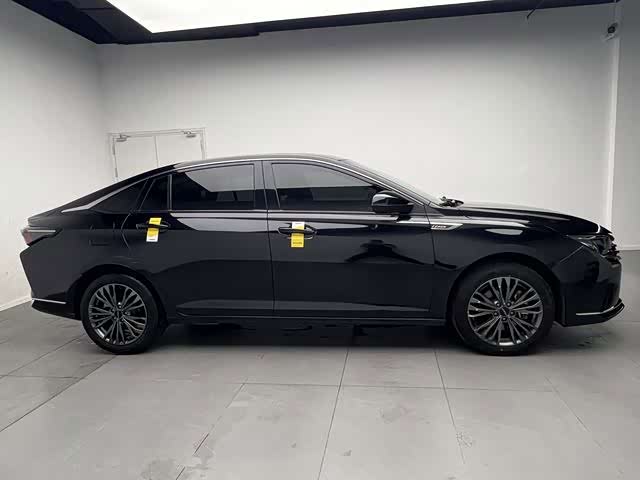 Dongfeng Aeolus Yixuan Max, 2023 — фото 7 из 9