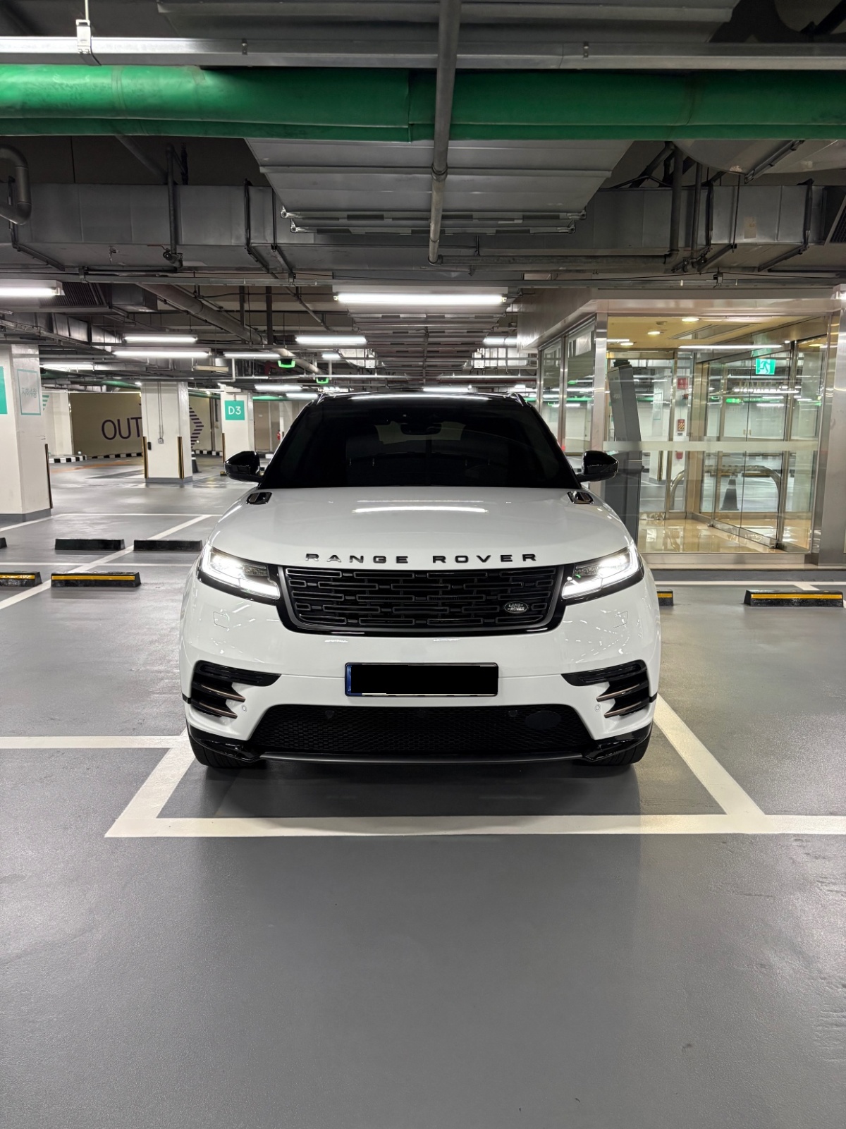 Land Rover Range Rover Velar, 2024 — фото 3 из 12