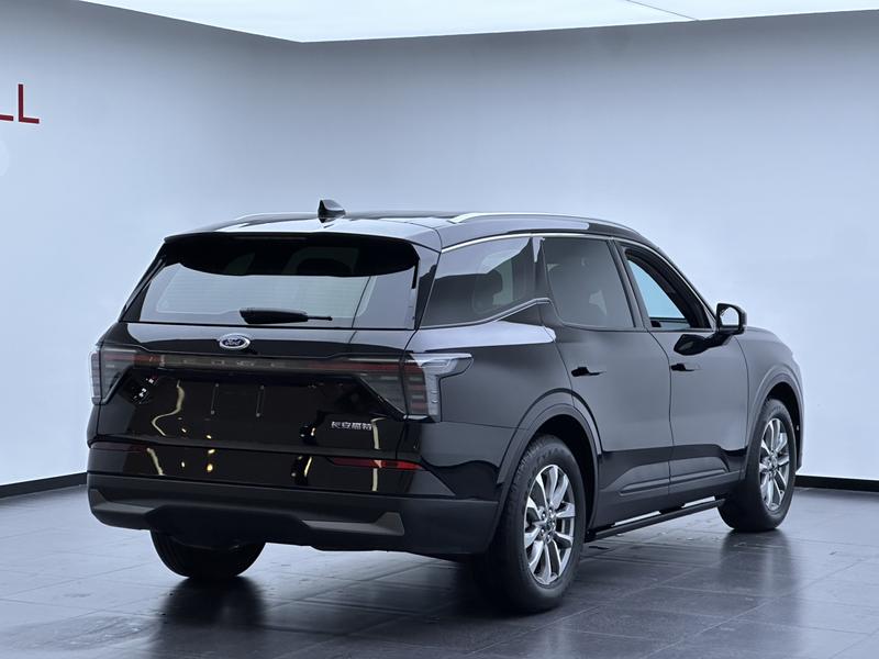 Ford Edge, 2023 — фото 6 из 12