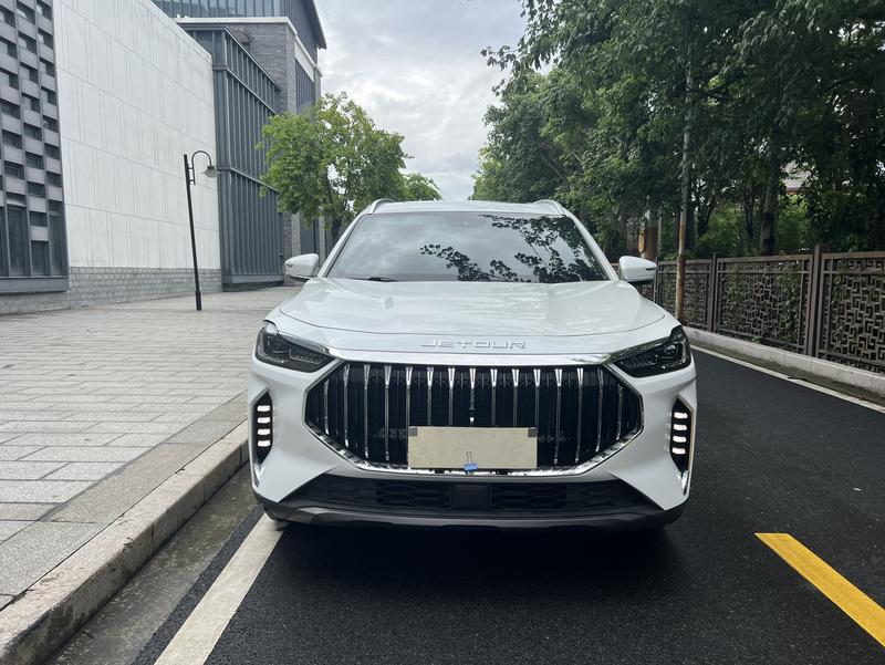 Jetour X70 Plus, 2024 — фото 2 из 12