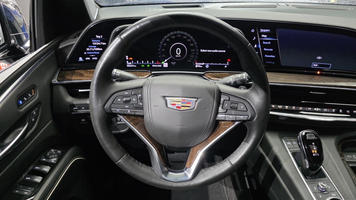 Cadillac Escalade, 2022 — фото 12 из 12