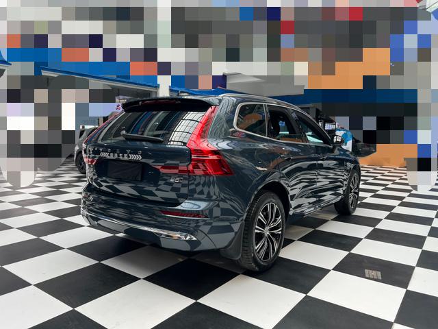 Volvo XC60, 2021 — фото 7 из 12