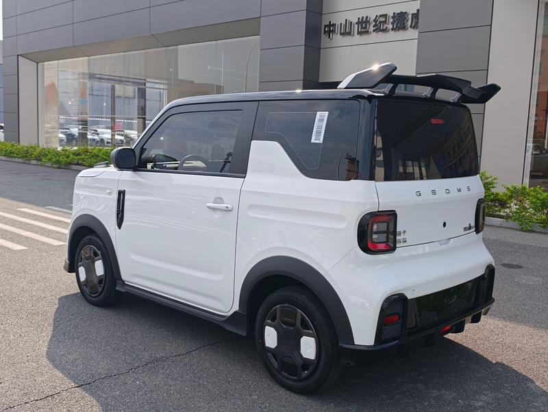 Geely Galaxy Panda Mini, 2024 — фото 5 из 12