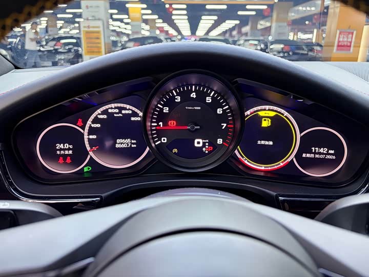 Porsche Panamera, 2022 — фото 8 из 9
