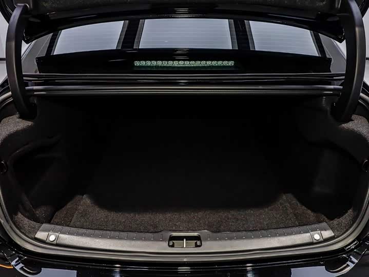 Volvo S90, 2024 — фото 6 из 9