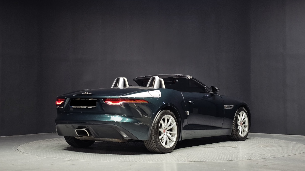 Jaguar F-Type, 2021 — фото 2 из 12