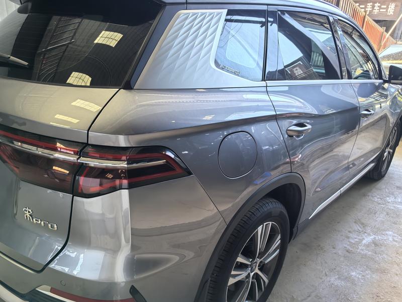 BYD Song Pro Hybrid, 2022 — фото 6 из 10