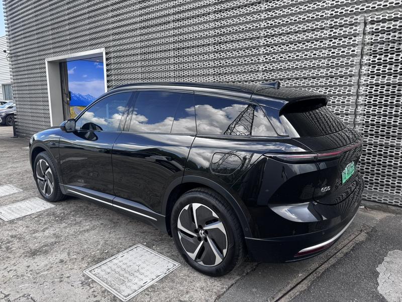Nio ES6, 2025 — фото 3 из 10