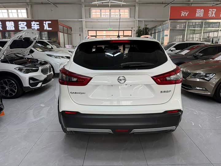 Nissan Qashqai, 2022 — фото 8 из 9