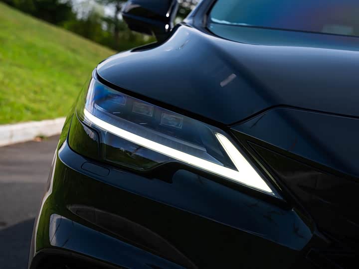 Lexus RX, 2022 — фото 6 из 9