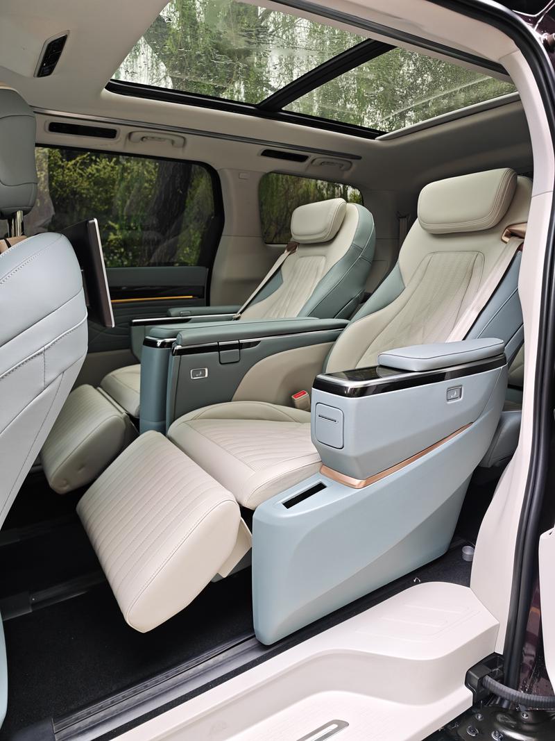 Maxus G90, 2023 — фото 11 из 12