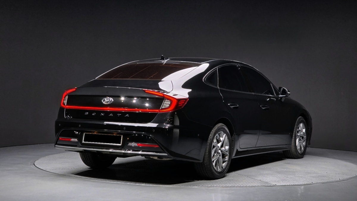Hyundai Sonata, 2022 — фото 2 из 12