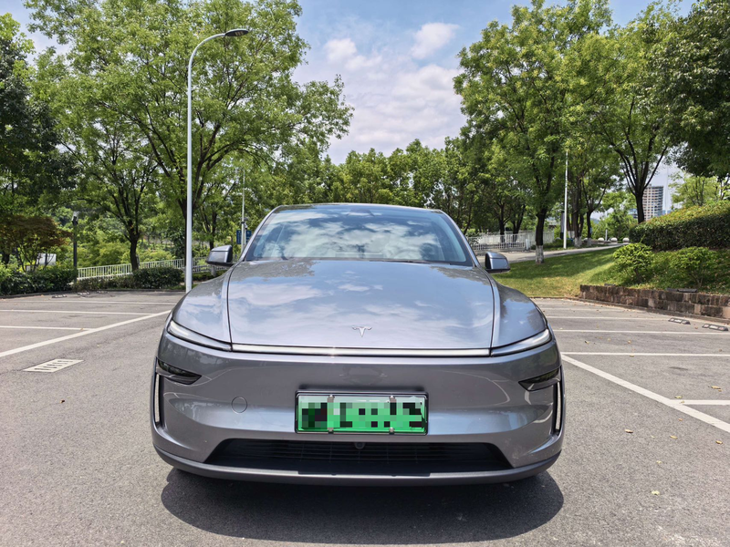 Tesla Model Y, 2025 — фото 2 из 9