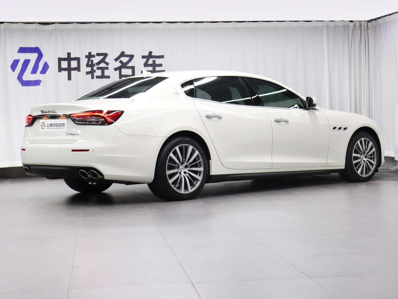 Maserati Quattroporte, 2022 — фото 4 из 12