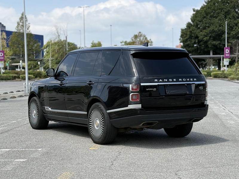 Land Rover Range Rover, 2022 — фото 5 из 12