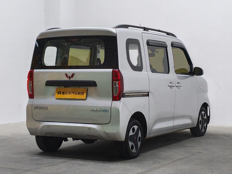 Wuling Sunshine EV, 2025 — фото 7 из 12