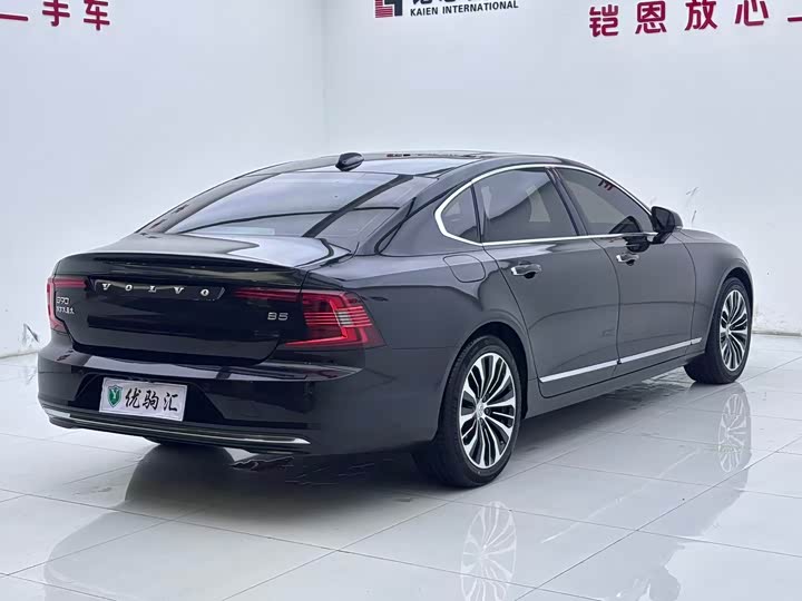 Volvo S90, 2023 — фото 5 из 9