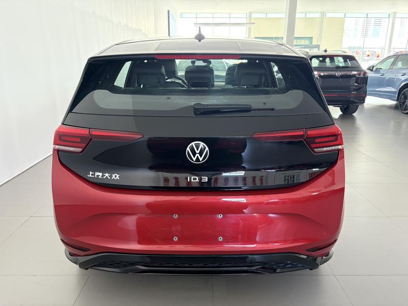 Volkswagen ID.3, 2025 — фото 5 из 11