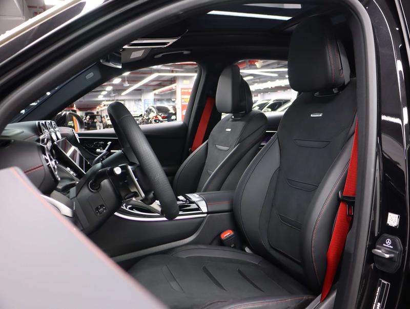 Mercedes-Benz GLC-Class AMG, 2025 — фото 12 из 12