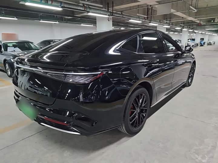 BYD Seal 07 DM-i Hybrid, 2025 — фото 7 из 9