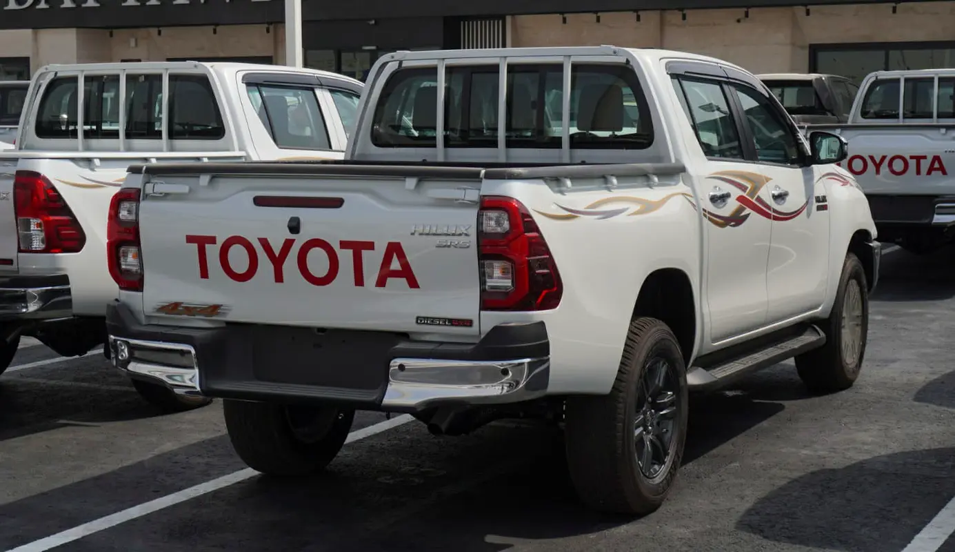 Toyota Hilux, 2026 — фото 4 из 10