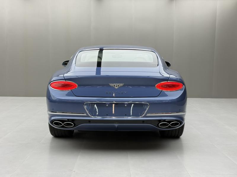 Bentley Continental GT, 2022 — фото 4 из 11
